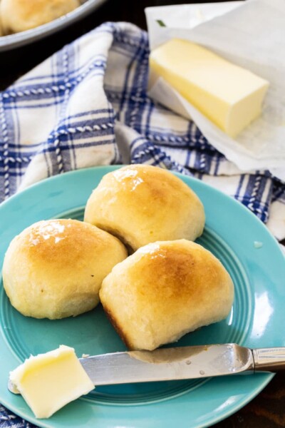 Buttery Pan Rolls Spicy Southern Kitchen