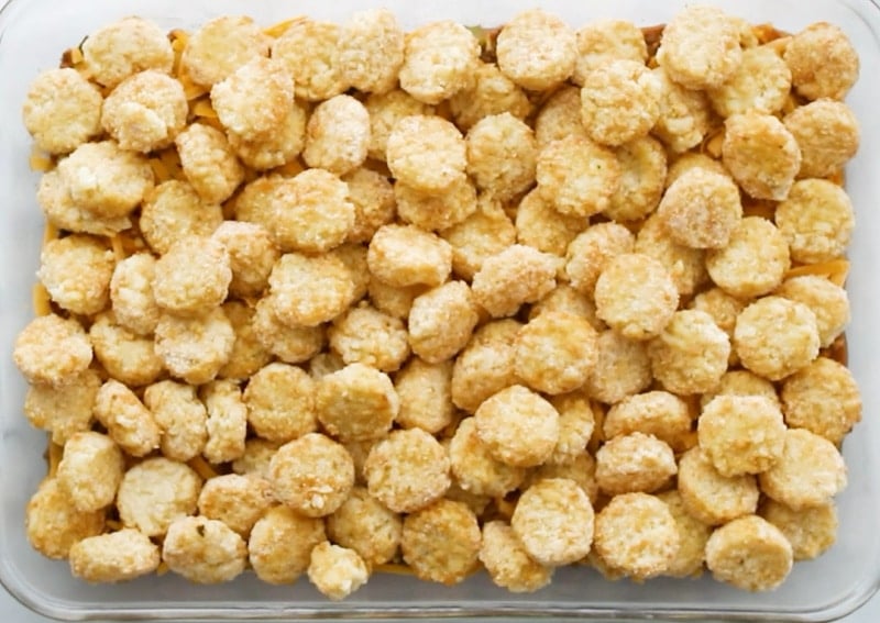 Layer of tater tots.