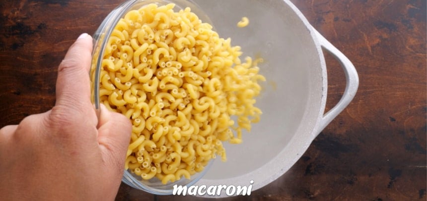 Cooking the macaroni.