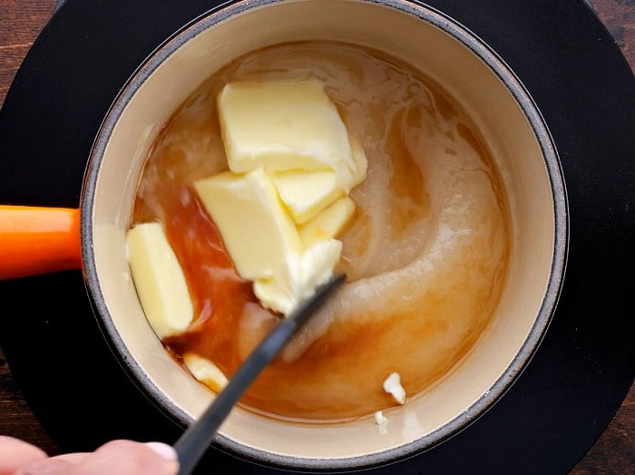 Making the glaze.