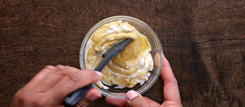 Mixing the garlic dijonnaise.