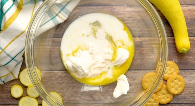 Mayonnaise mixture.