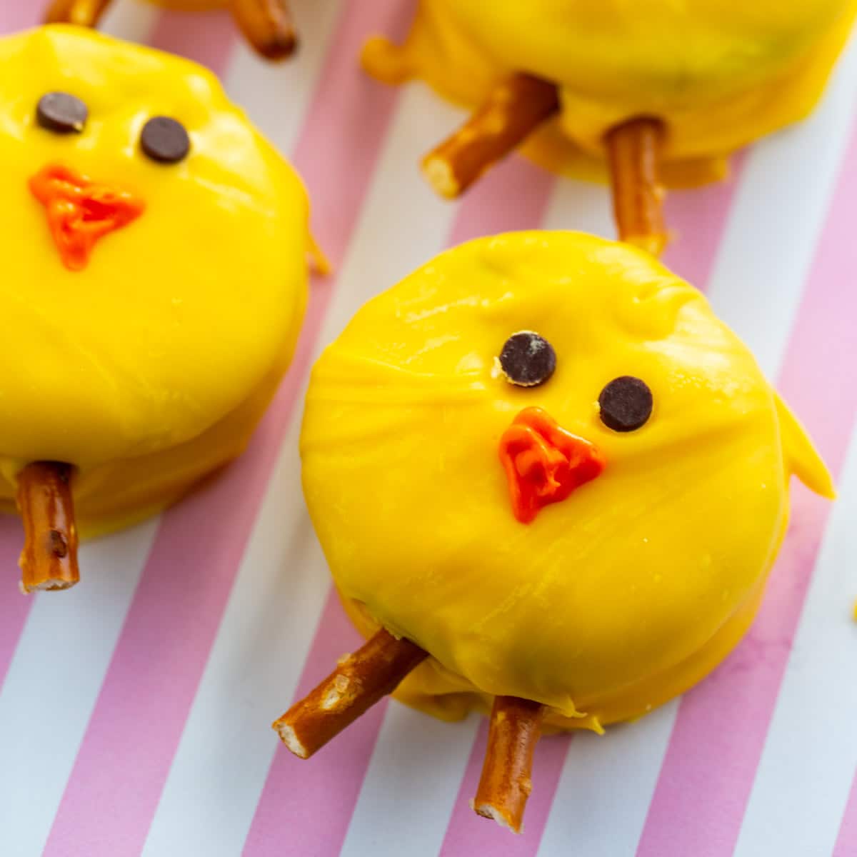 Oreo Easter Chicks