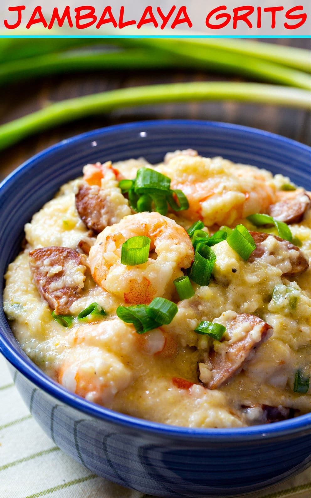 Jambalaya Grits in a blue bowl.