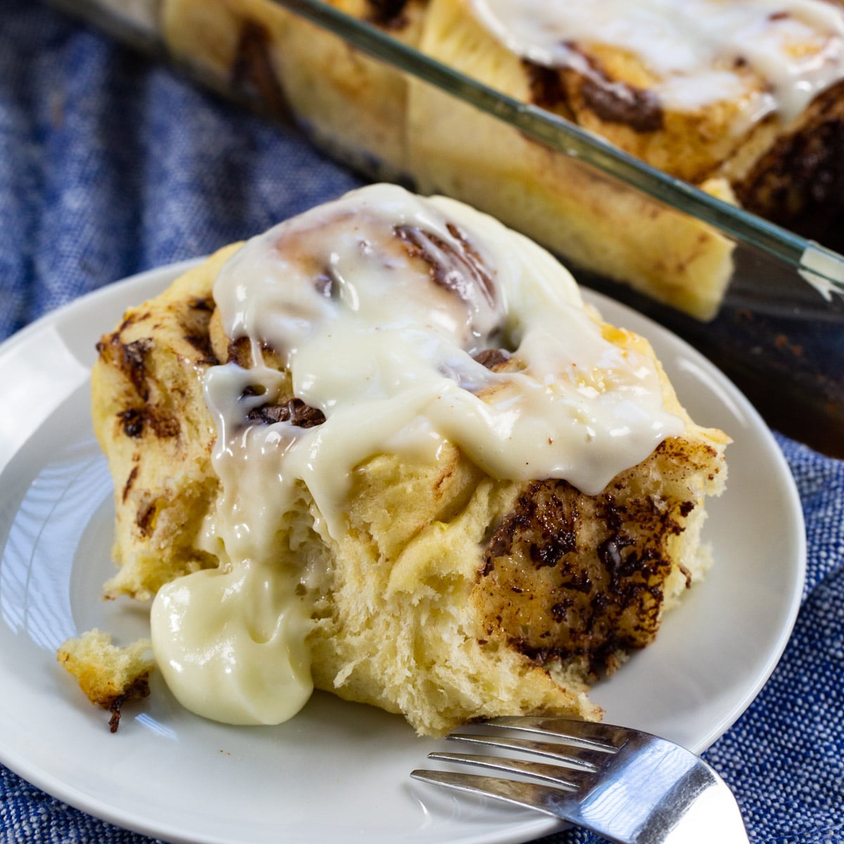 Nutella Cinnamon Roll on a small plate.