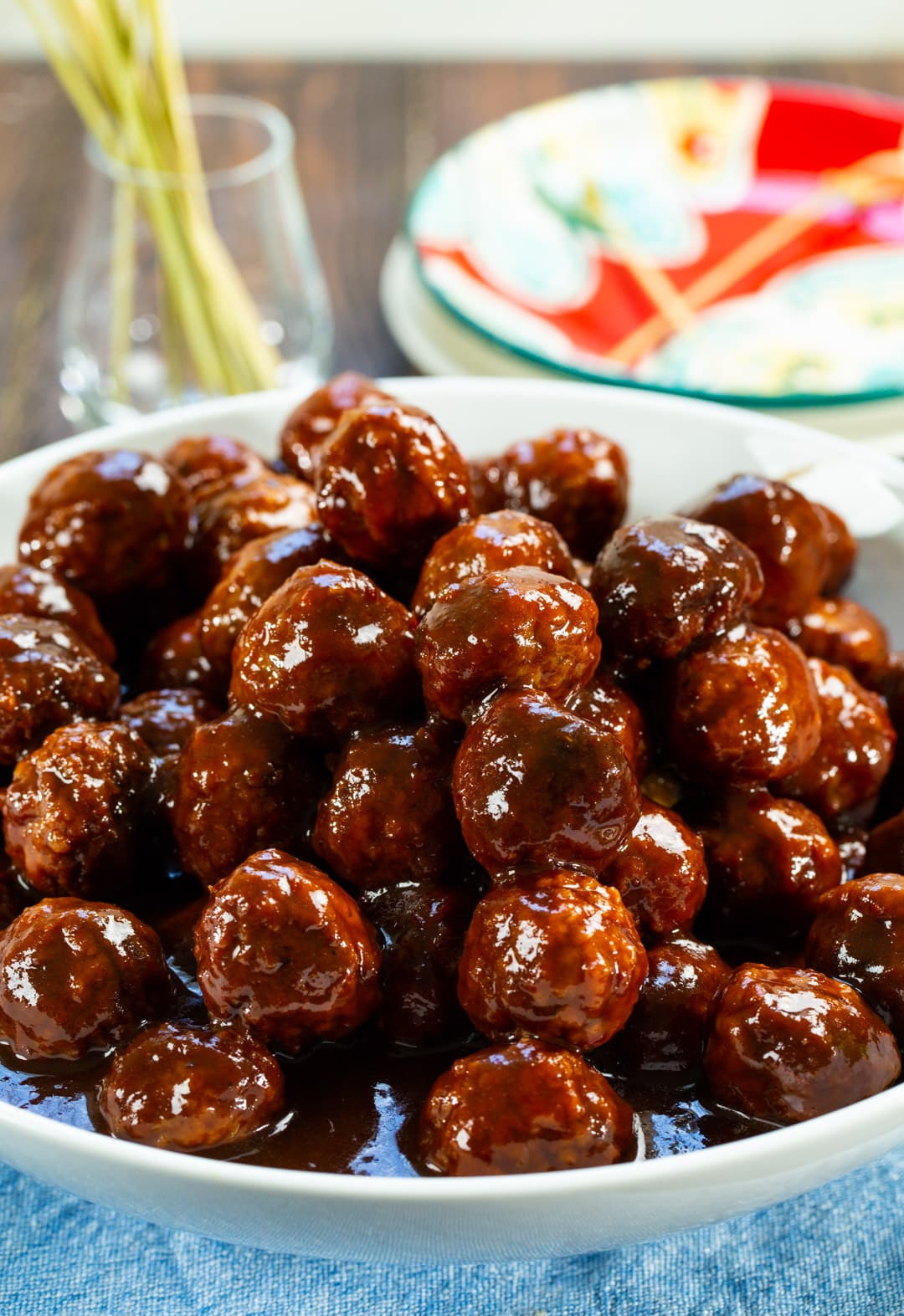 Meatballs in a serving bowl.