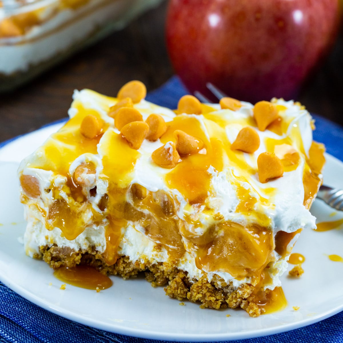 Piece of No-Bake Caramel Apple Lush on a plate.