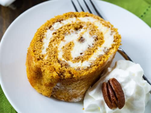 https://spicysouthernkitchen.com/wp-content/uploads/2023/10/Pumpkin-Cake-Roll-1-1-500x375.jpg