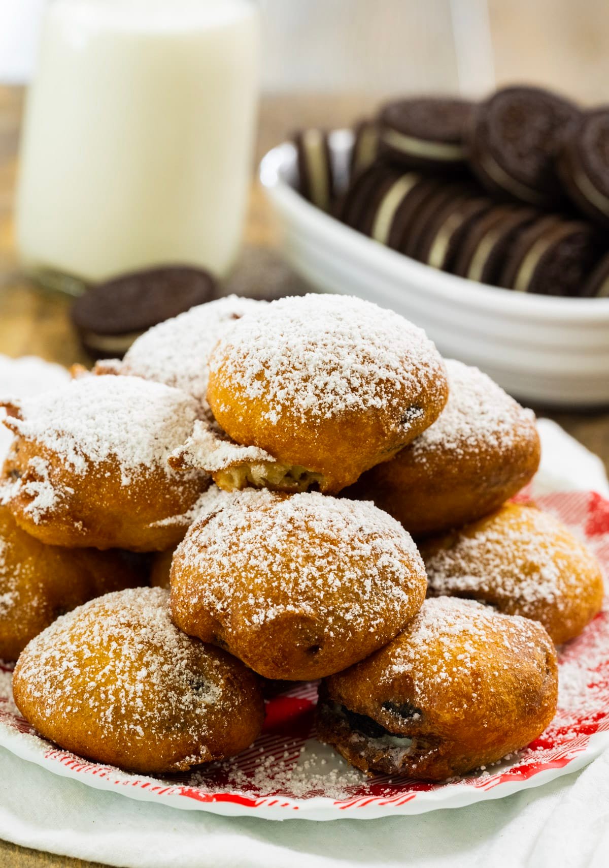 Fried Oreos on a plate.