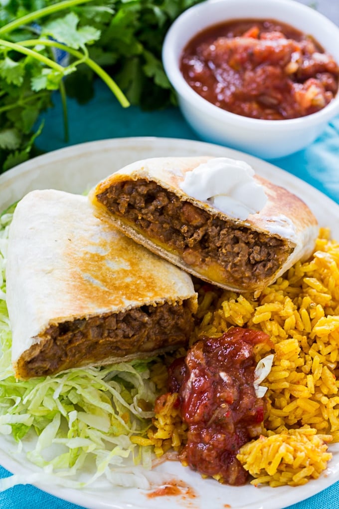 Easy Beef and Bean Burritos 