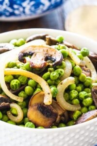 Buttered Peas with Mushrooms