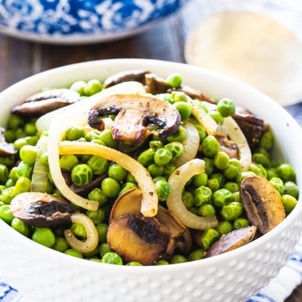 Buttered Peas with Mushrooms