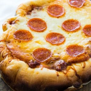 Slow Cooker Deep Dish Pizza