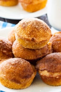 Old-Fashioned Doughnut Muffins plied on a plate.