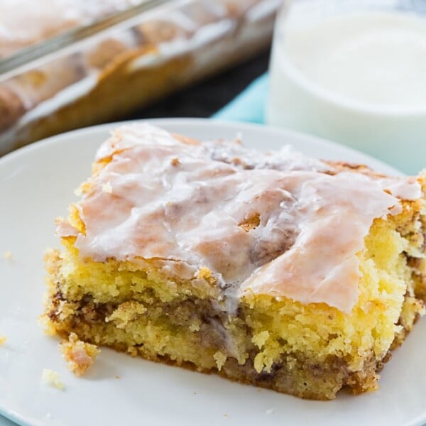 Honey Bun Cake