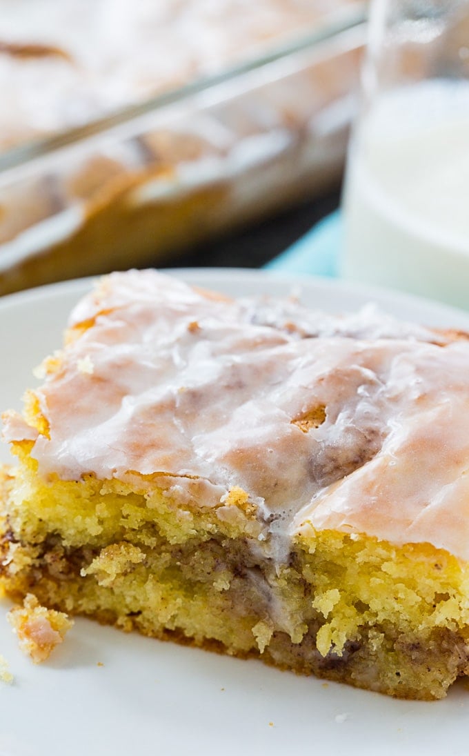 Honey Bun Cake