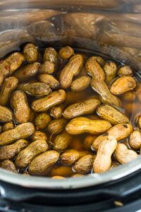 Instant Pot Spicy Boiled Peanuts