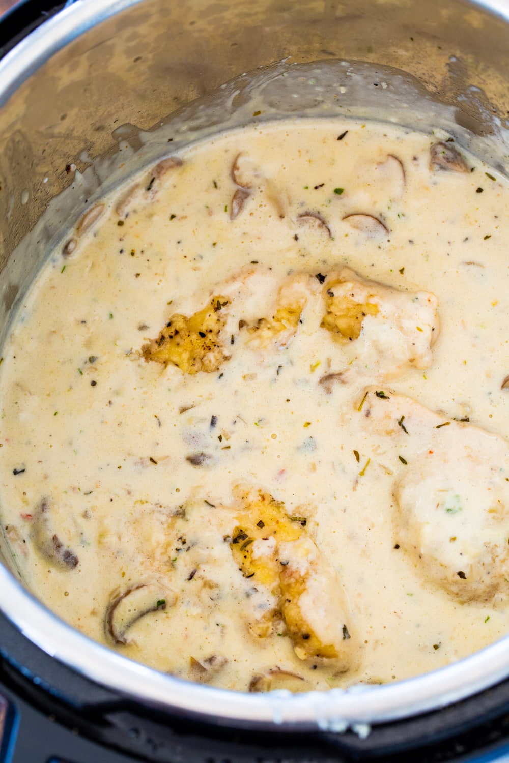 Champagne Chicken in an instant pot.