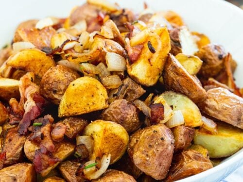red potatoes with italian dressing Italian Dressing Chicken Thighs & Roasted Red Potatoes Sheet Pan Dinner