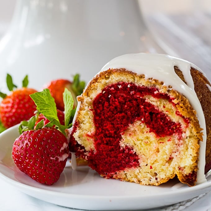 Red Velvet Swirl Pound Cake 