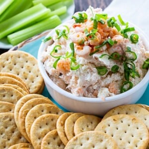 Easy Shrimp Spread with crackers