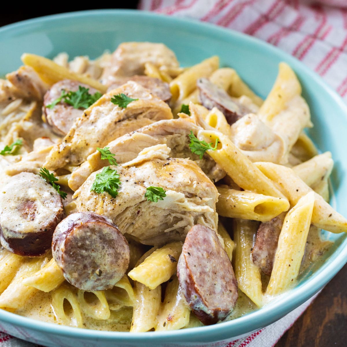 Slow Cooker Cajun Chicken Alfredo with Sausage Spicy