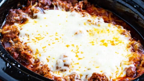 https://spicysouthernkitchen.com/wp-content/uploads/Slow-Cooker-Lasagna-a-480x270.jpg