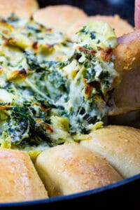 Bread Ring with Spinach Artichoke Dip in the middle.