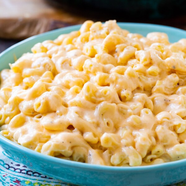 Velvet Mac and Cheese in a blue bowl.