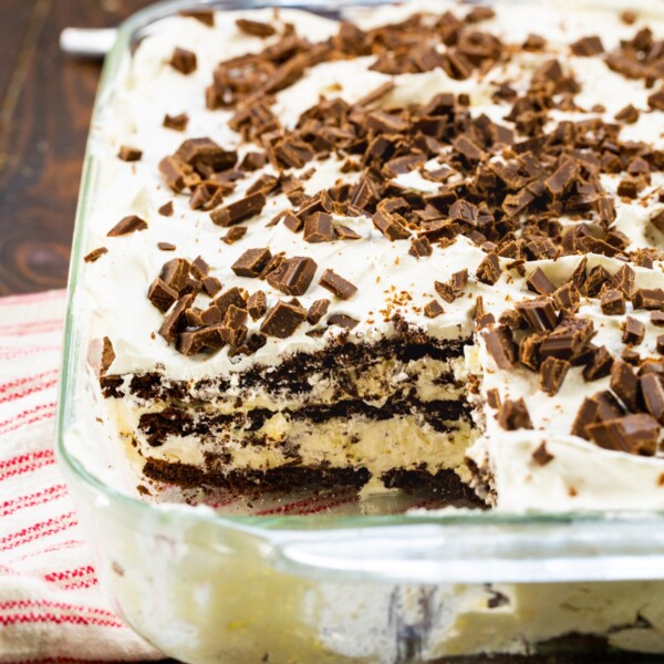 White Chocolate Lasagna in a 9x13-inch baking dish.