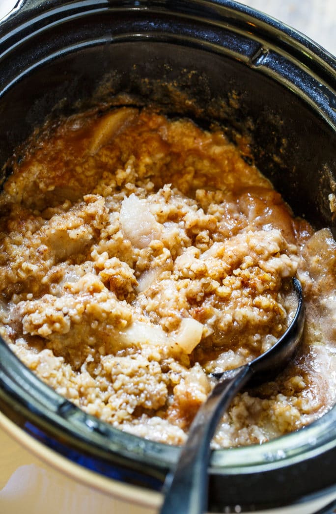 Slow Cooker Apple Pie Oatmeal