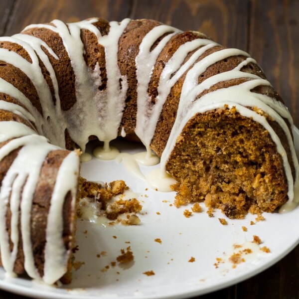 Cinnamon Caramel Applesauce Coffeecake