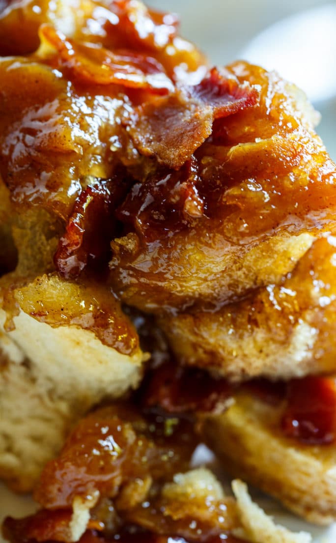 Bacon Maple Monkey Bread made from refrigerated biscuits. So easy!