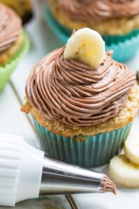 Banana Cupackes with Nutella Frosting