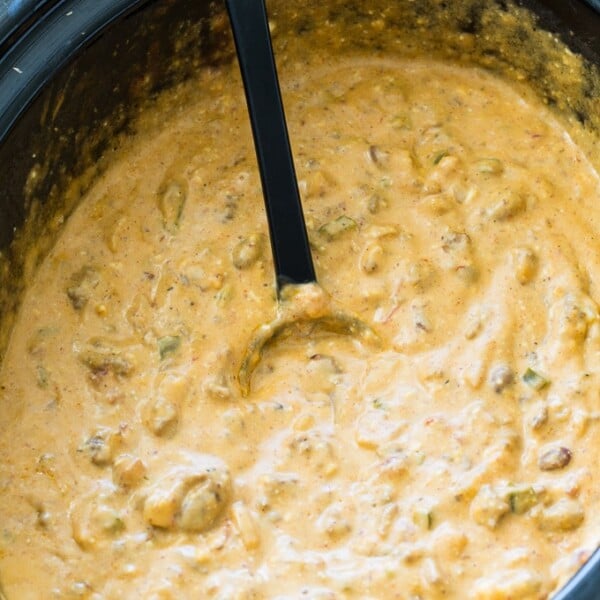 Crock Pot Beef Queso