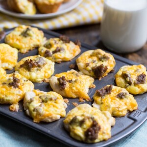 Mini Sausage Biscuit Cups made with refrigerated biscuits. #breakfast