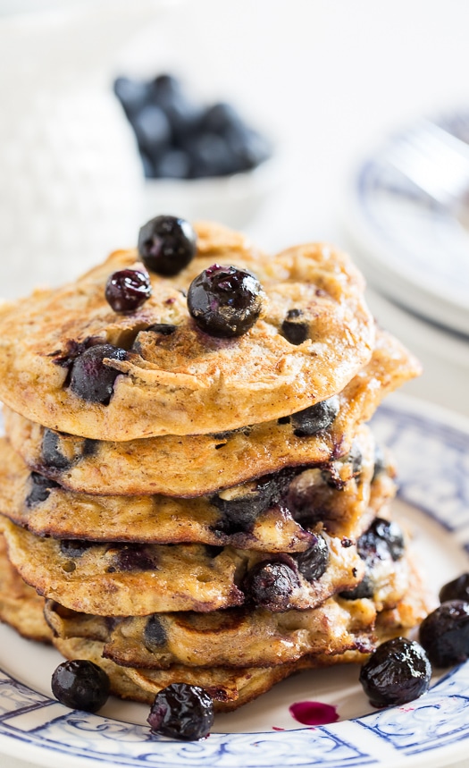 Blueberry Almond Protein Pancakes #glutenfree #healthy