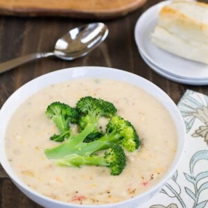 Queso-Broccoli Potato Soup