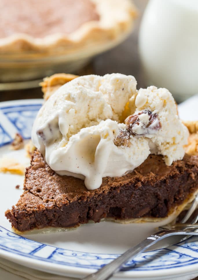 Brownie Pie- tastes like a fudgy brownie in a pie crust!