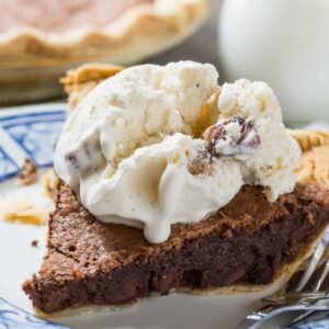 Brownie Pie- tastes like a fudgy brownie in a pie crust!