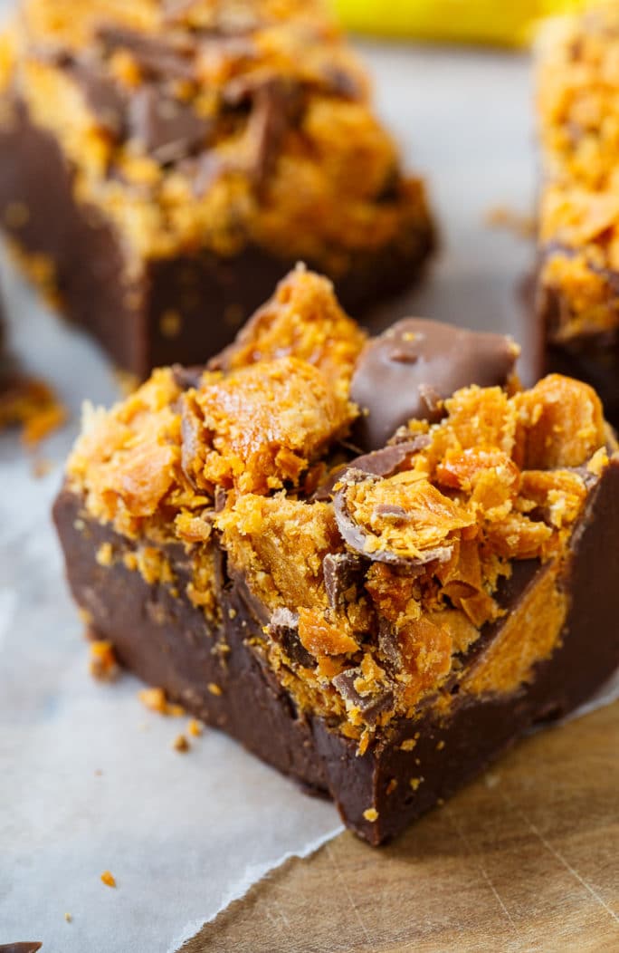 Butterfinger Fudge- a great way to use up candy!
