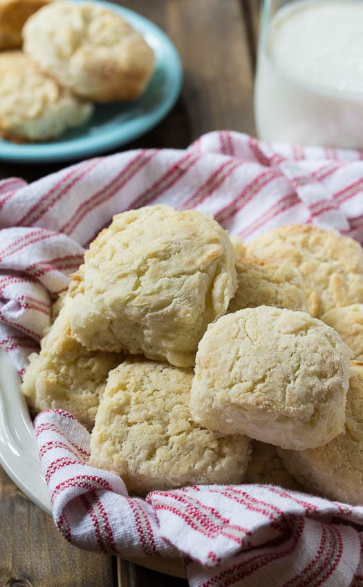 Callie's Classic Buttermilk Biscuits recipe