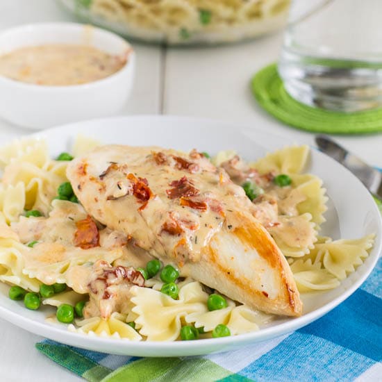 Chicken with Sun-dried Tomato Sauce