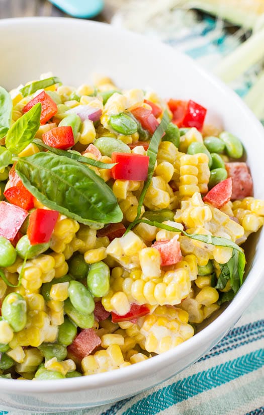 Gegrilde maïs en edamame salade