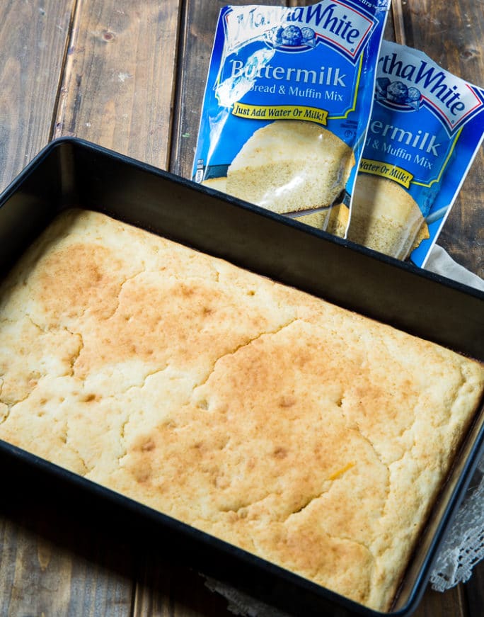 Barbecue-Ranch Cornbread Salad in a serving bowl