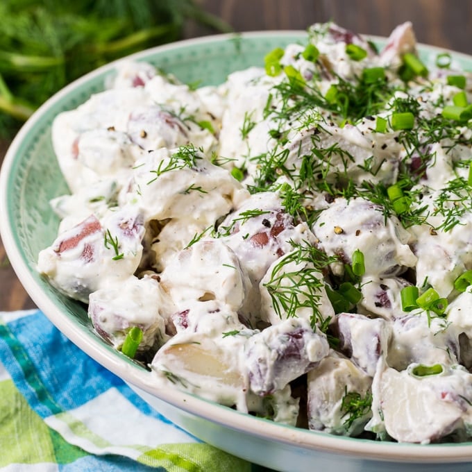 Salada Cremosa de Batata com Endro