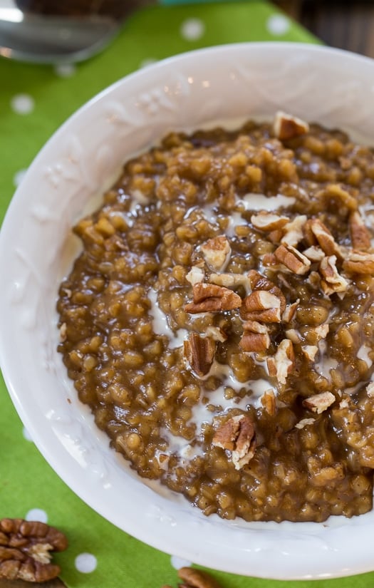 Gingrebread Oatmeal topped with pecans