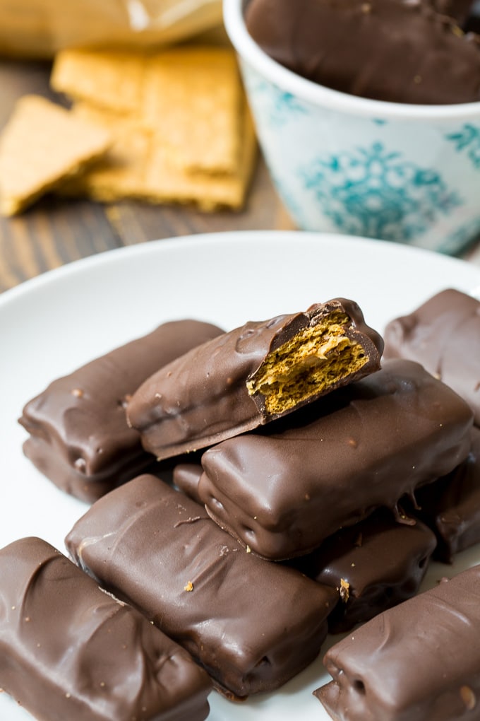 Peanut butter stuffed graham crackers coated with chocolate.