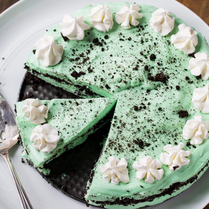 No Bake Grasshopper Pie