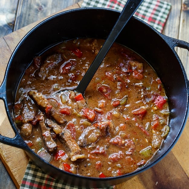 grillades-and-grits-spicy-southern-kitchen